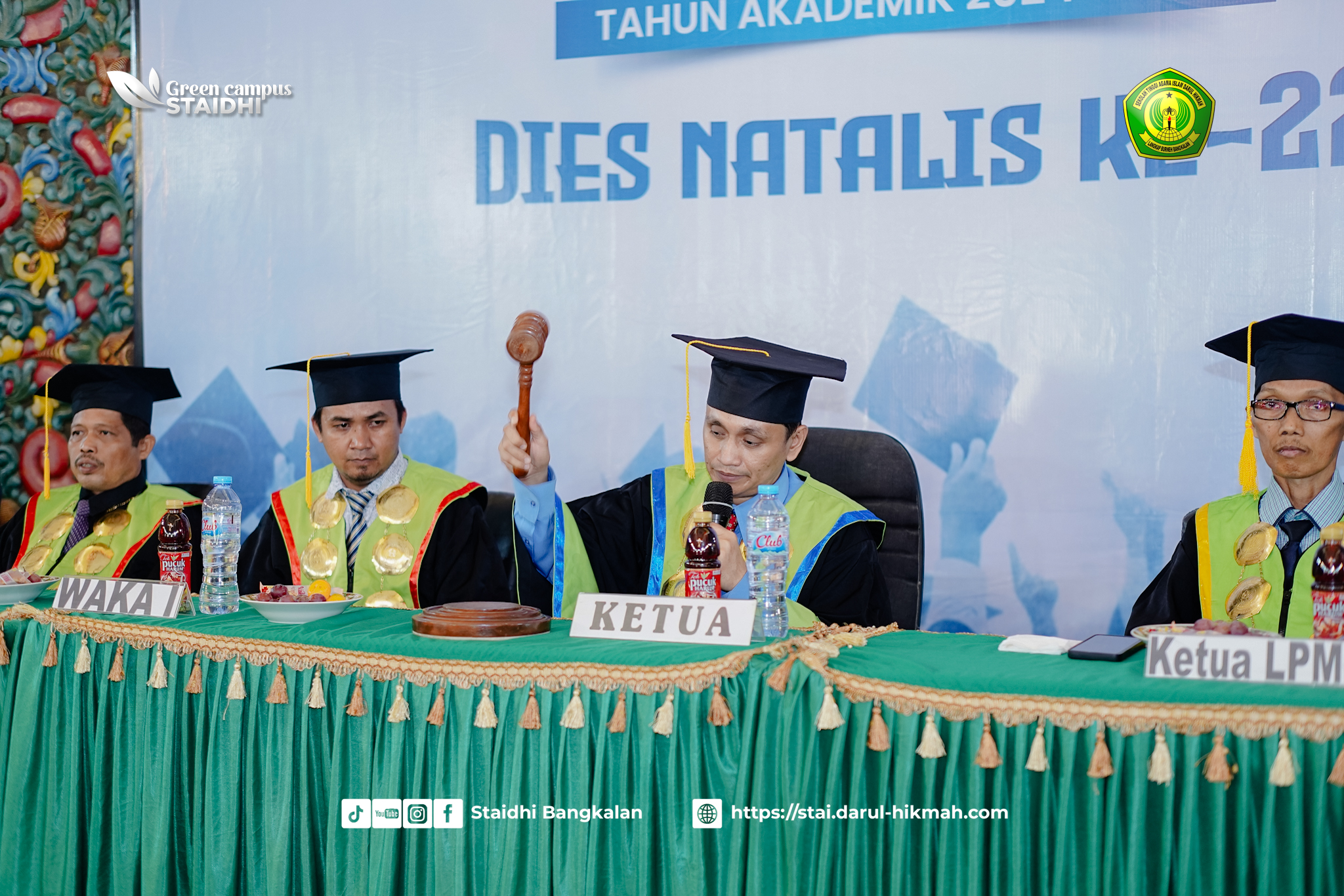 Dokumentasi Wisuda Sarjana ke-18 STAI Darul Hikmah Bangkalan Tahun 2025