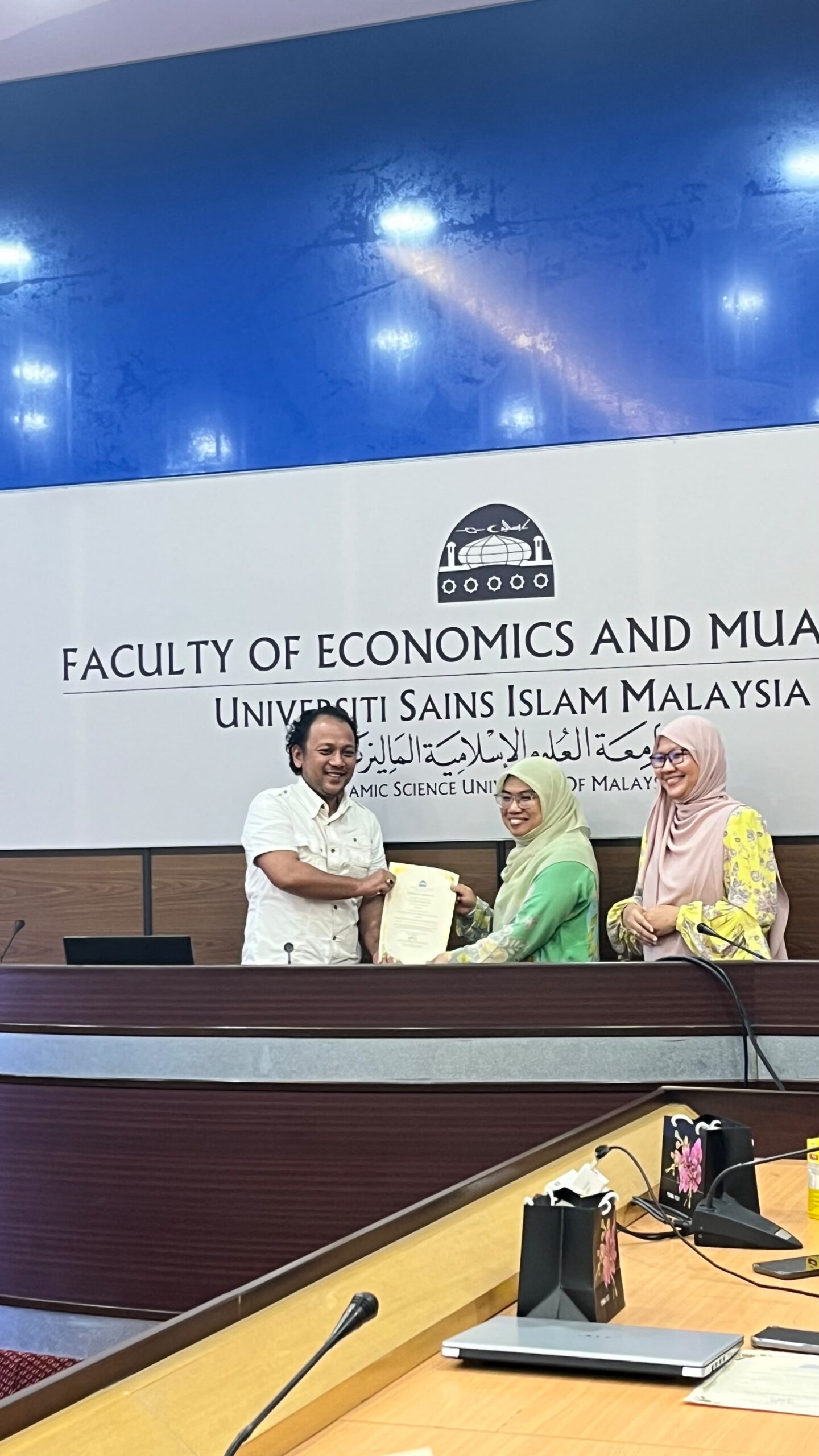 STAI Darul Hikmah Bangkalan Jalin Kerja Sama dengan USIM dan Sekolah Indonesia Kuala Lumpur Malaysia